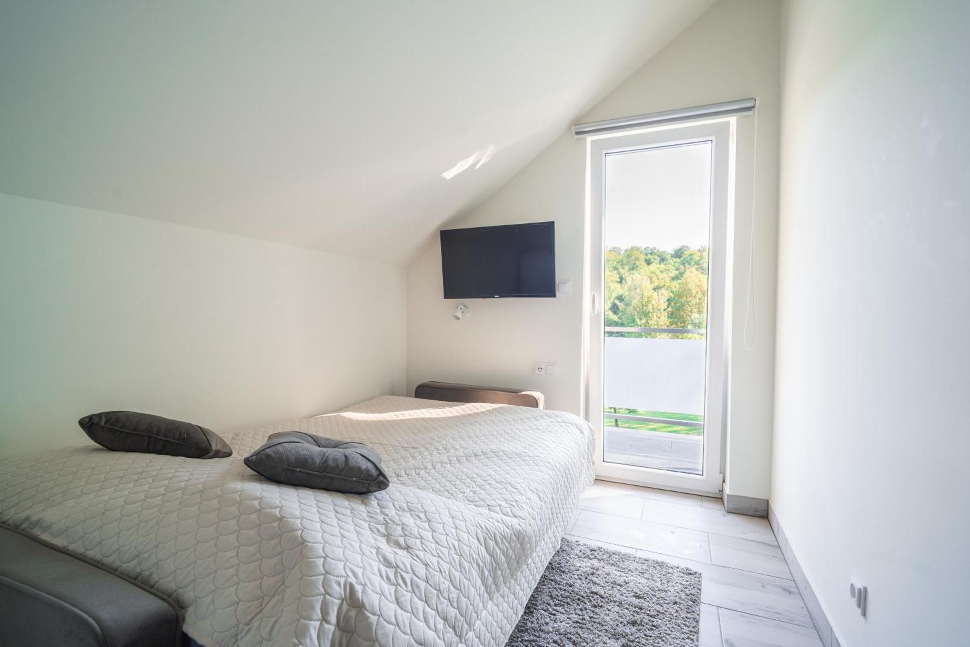 Przy Modrzewiach Holiday home *